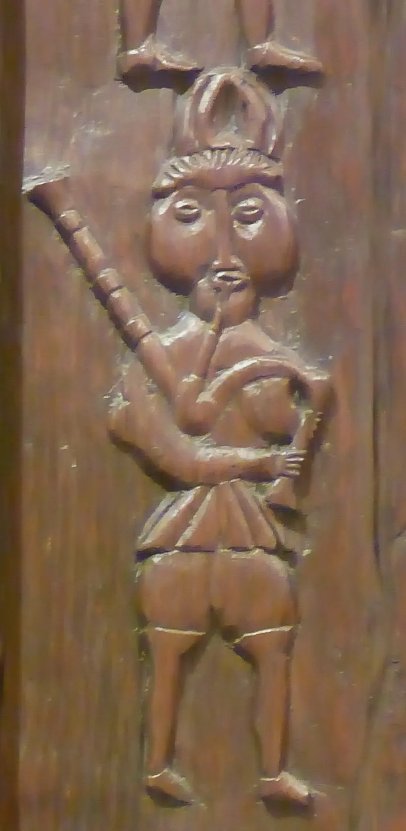 Bagpiper carved around 1600 Bagpiper carved around 1600